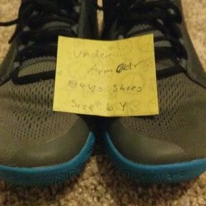 Under Armour Boys Shoes